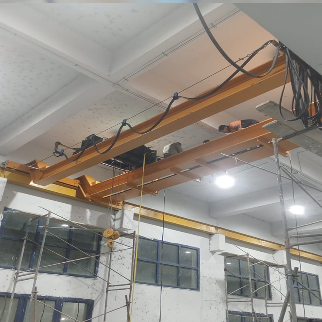 Manufacturing & Installation 7 Overhead Cranes