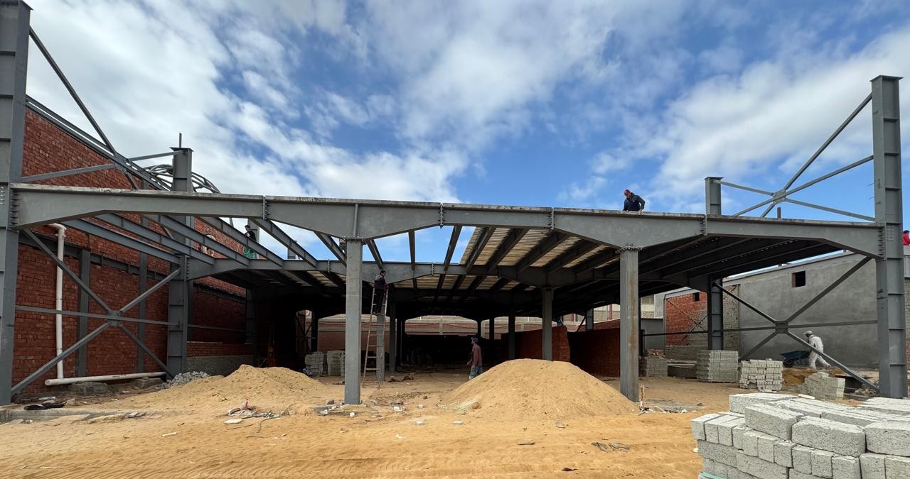 Warehouses & Steel Hangars